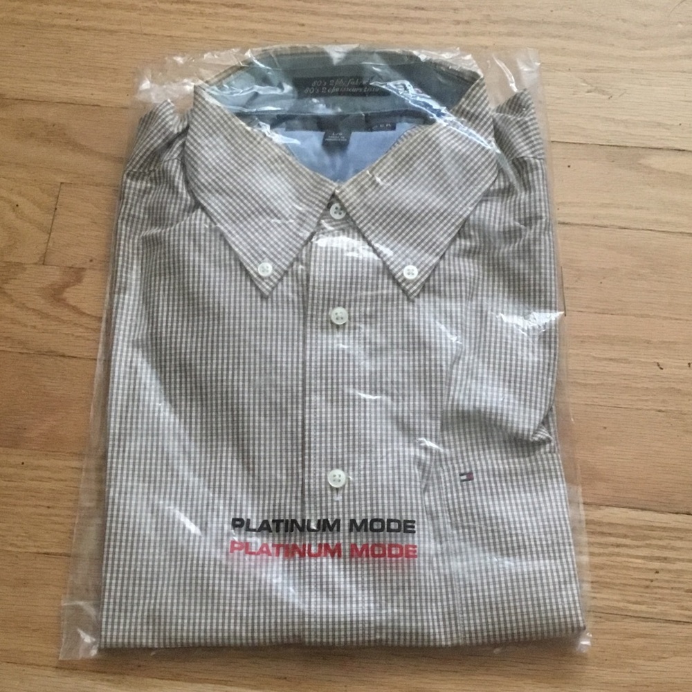 Tommy Hilfiger Small Check Button-Down Shirt - Tan & White